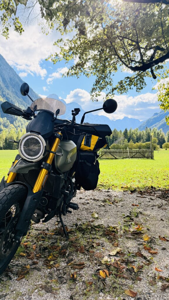 Motorradfahrt im Triglav-Nationalpark